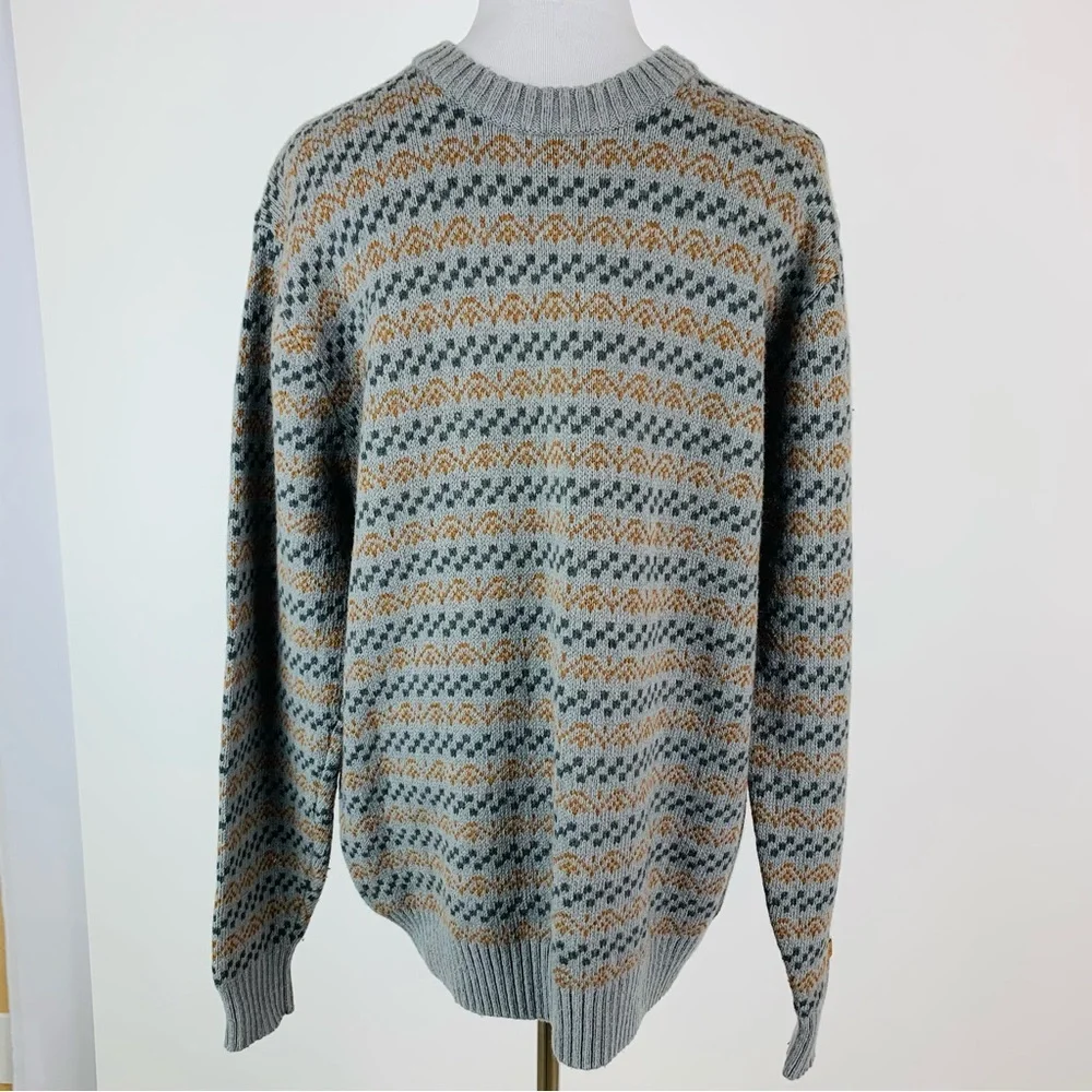 Columbia Sweater Large